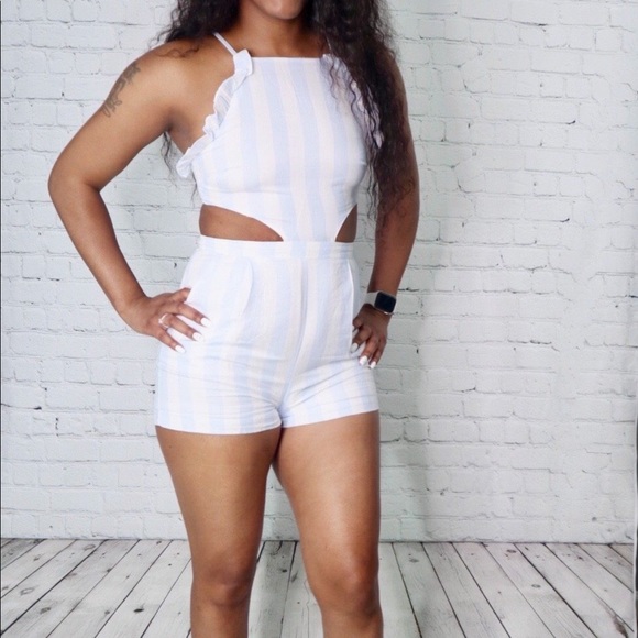 Romper - Picture 2 of 3